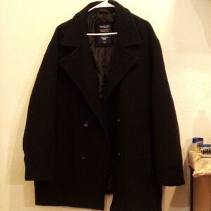 Roundtree & Yorke Luxurious Wool Coat